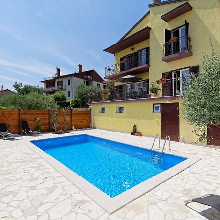 Holiday Home Vlady By Rent Istria Buje Luaran gambar