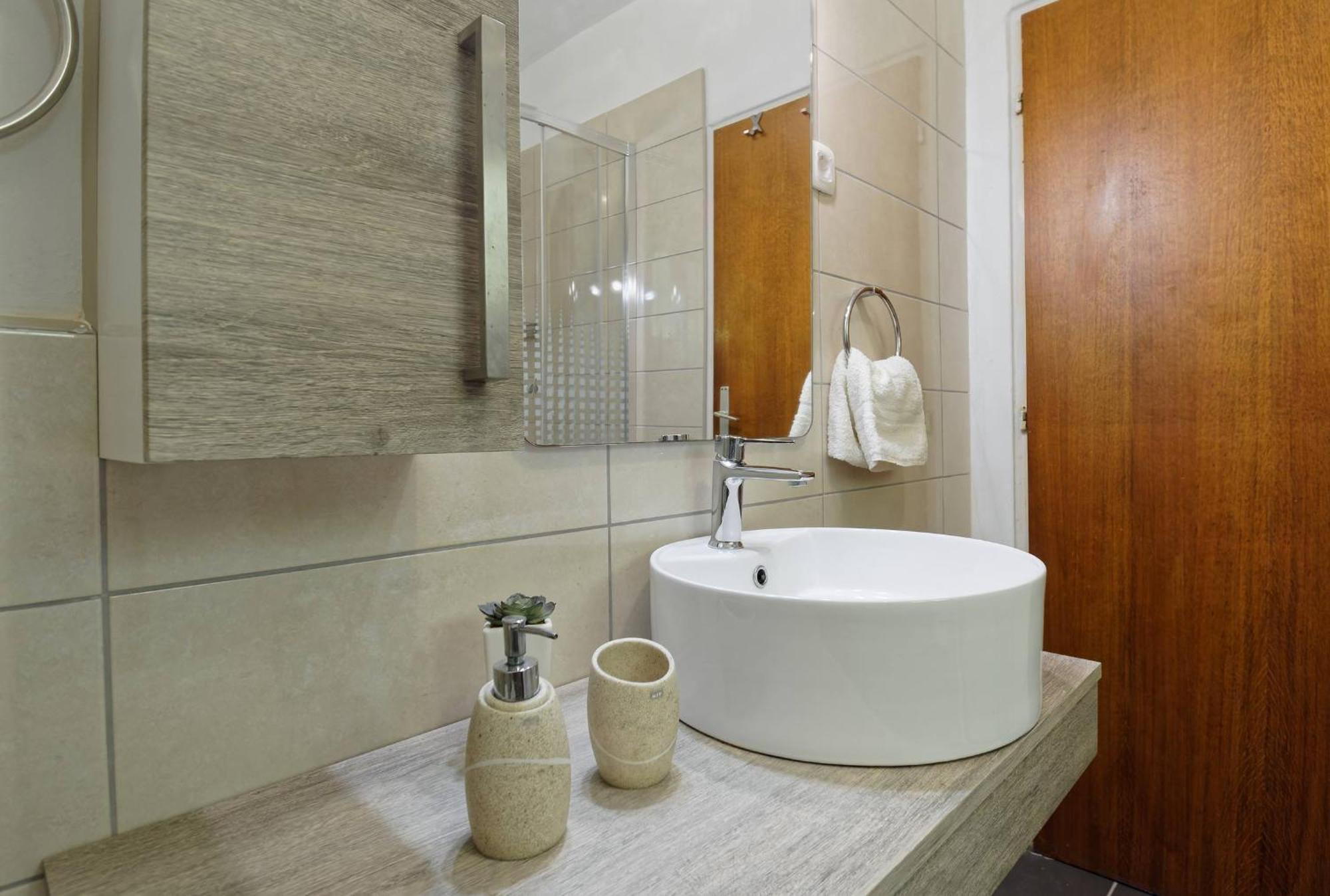 Holiday Home Vlady By Rent Istria Buje Luaran gambar