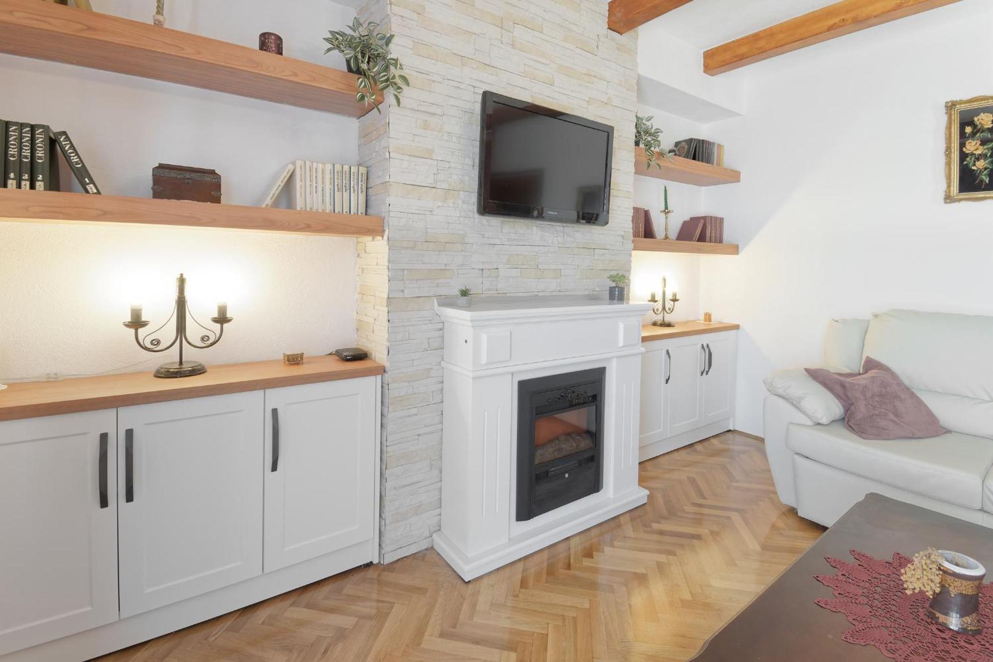 Holiday Home Vlady By Rent Istria Buje Luaran gambar