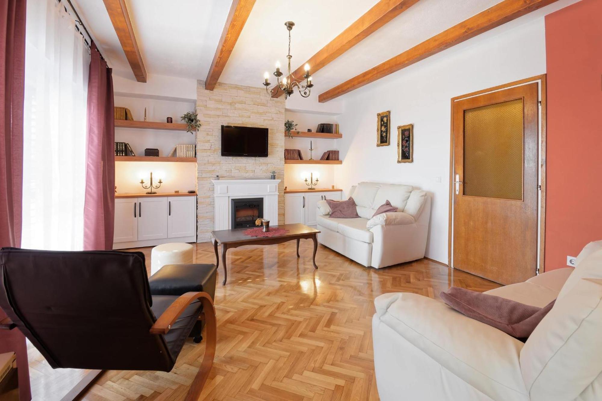 Holiday Home Vlady By Rent Istria Buje Luaran gambar